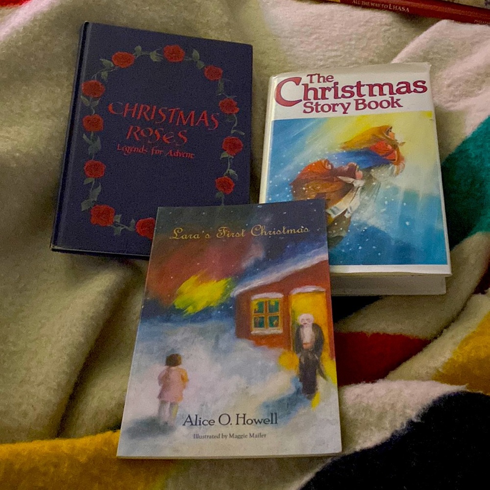 Christmas roses legends, Christmas story book, Lara’s first Christmas